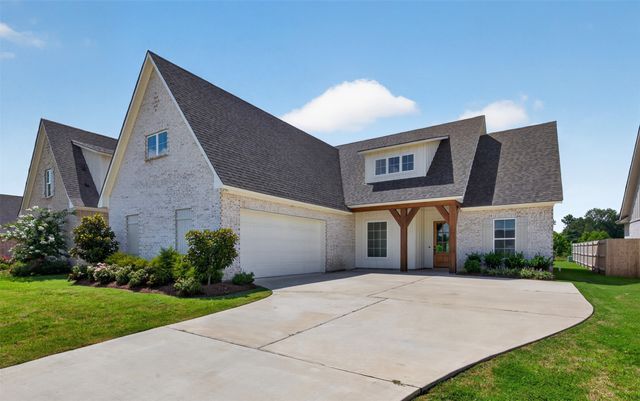 35 Turtle Creek Drive, Benton, LA 71006