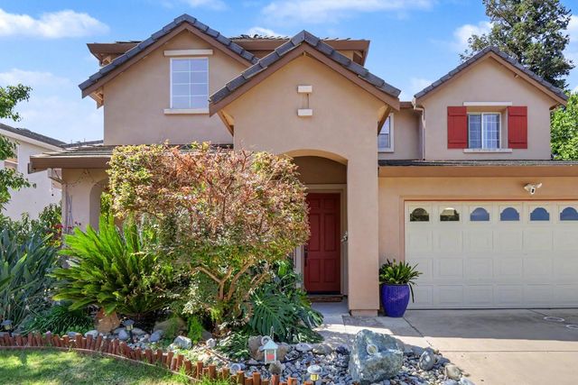 9620 Fire Station Ct, Elk Grove, CA 95757