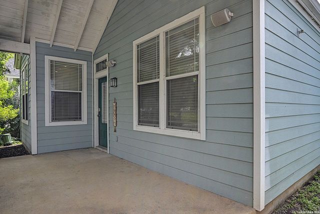421 Shadowpoint, San Marcos, TX 78666