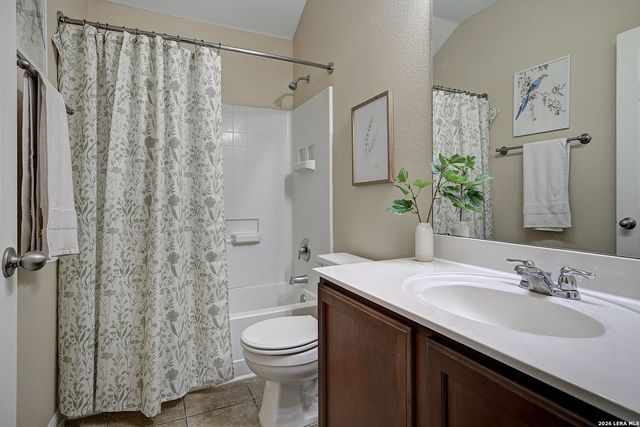 421 Shadowpoint, San Marcos, TX 78666