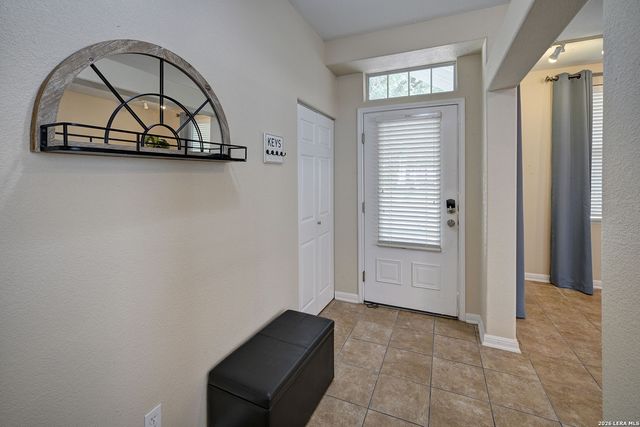 421 Shadowpoint, San Marcos, TX 78666