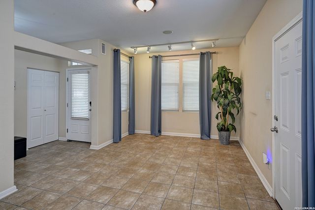 421 Shadowpoint, San Marcos, TX 78666