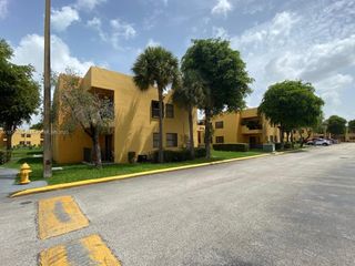 566 NW 114th Ave 203, Sweetwater, FL 33172