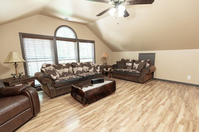 532 Moncrief Ave, Goodlettsville, TN 37072