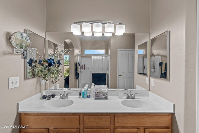 7659 N Hemingway Place, Marana, AZ 85743