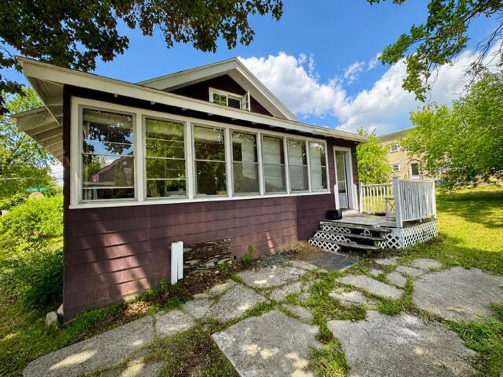 37 Acadia Avenue, Lewiston, ME 04240 — exterior