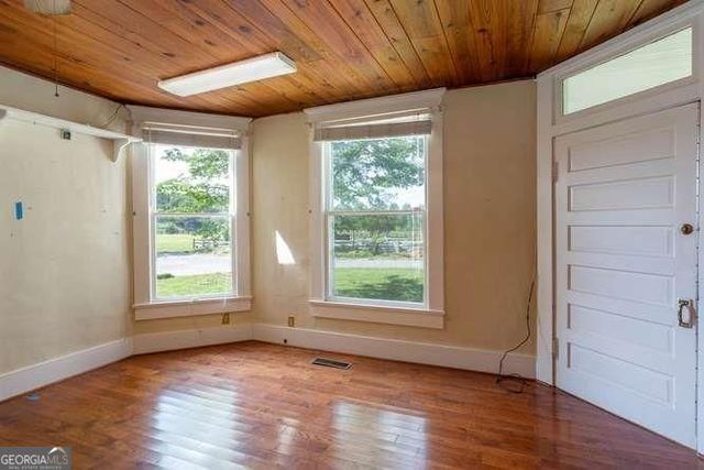 125 East Sewell Road, Aragon, GA 30104