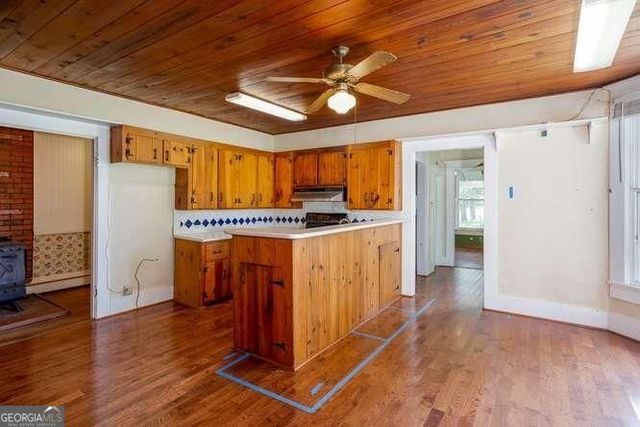 125 East Sewell Road, Aragon, GA 30104