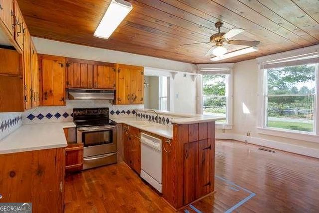 125 East Sewell Road, Aragon, GA 30104