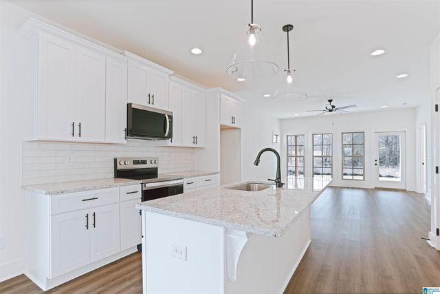 362 SHILOH CREEK DRIVE, Calera, AL 35040