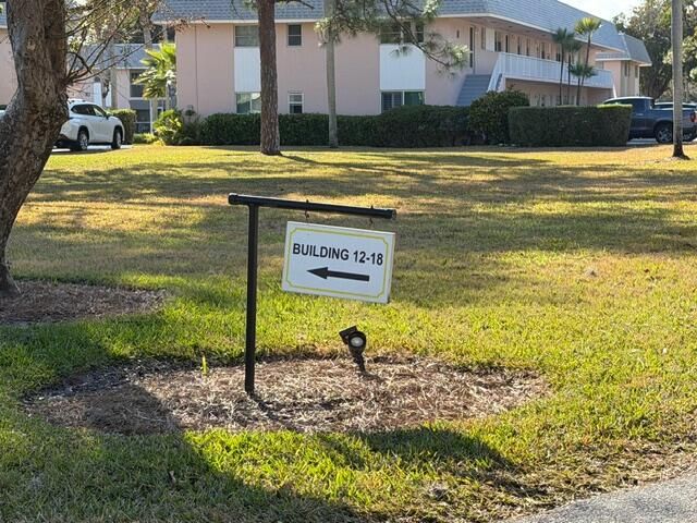 18081 SE Country Club Drive 121, Tequesta, FL 33469