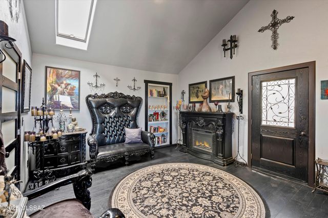 92 Cayuse Trail, Sonoita, AZ 85637