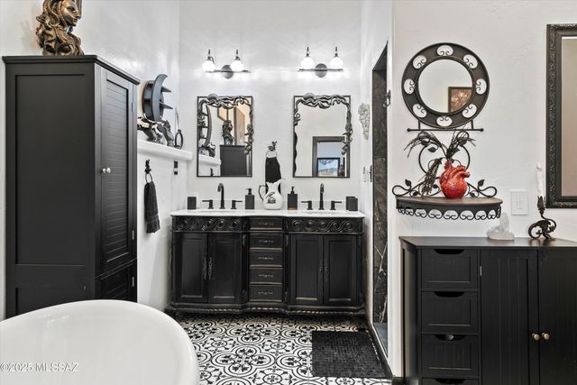 92 Cayuse Trail, Sonoita, AZ 85637