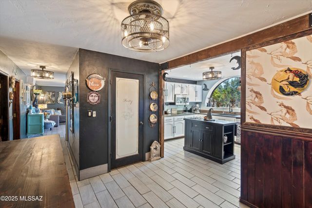 92 Cayuse Trail, Sonoita, AZ 85637