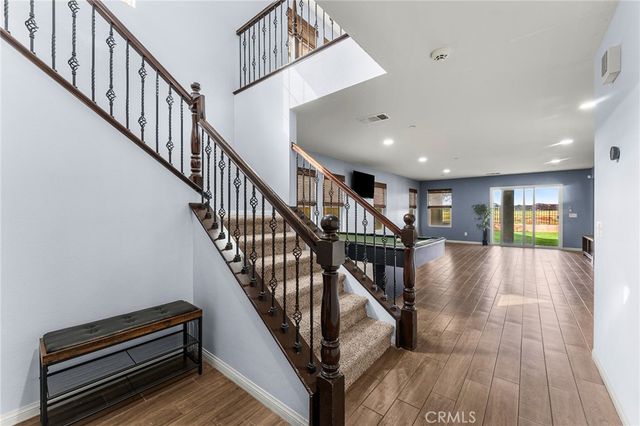 136 Yosemite, Perris, CA 92570