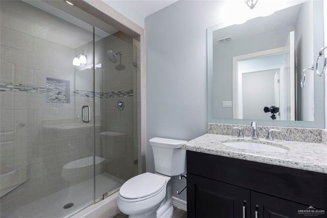 5305 N Crown Point Street, Pharr, TX 78577