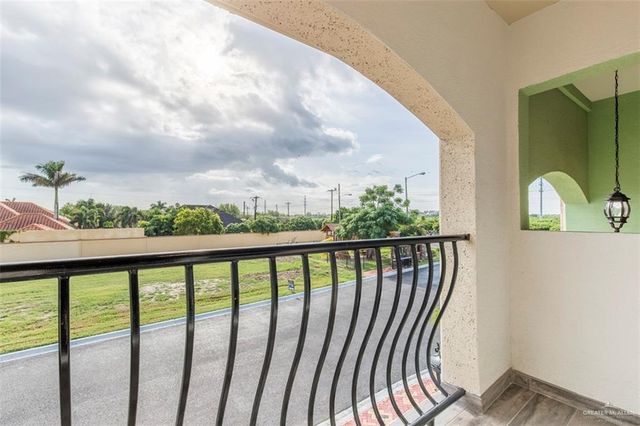 5305 N Crown Point Street, Pharr, TX 78577