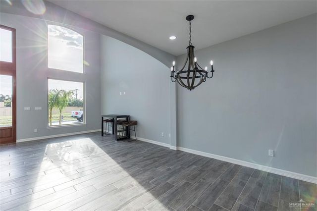 5305 N Crown Point Street, Pharr, TX 78577