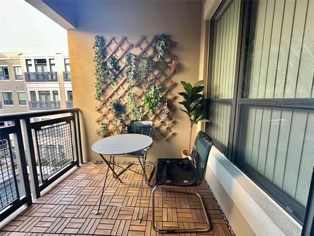 1901 Post Oak Boulevard 3606, Houston, TX 77056