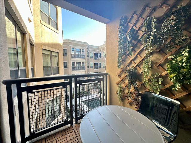 1901 Post Oak Boulevard 3606, Houston, TX 77056