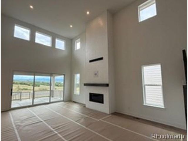 92 Welded Tuff Trl, Castle Rock, CO 80104