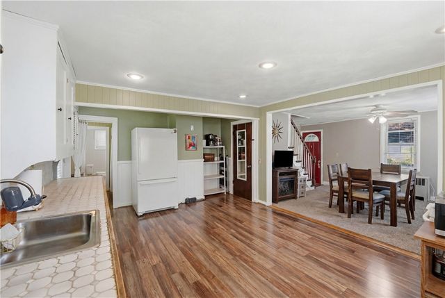 512 Woonasquatucket Avenue, North Providence, RI 02911