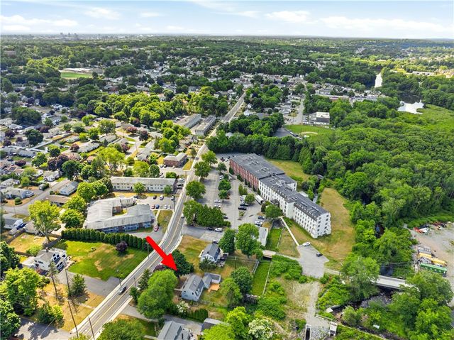 512 Woonasquatucket Avenue, North Providence, RI 02911