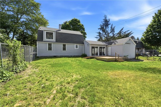 512 Woonasquatucket Avenue, North Providence, RI 02911