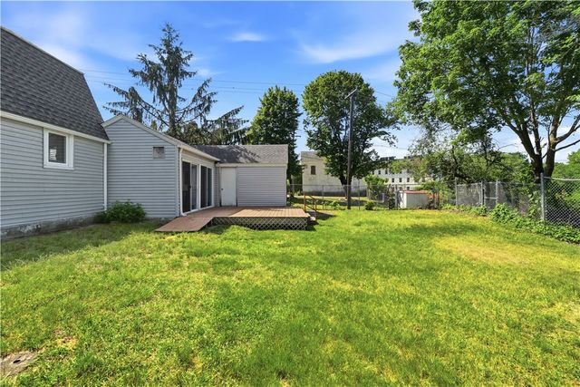 512 Woonasquatucket Avenue, North Providence, RI 02911