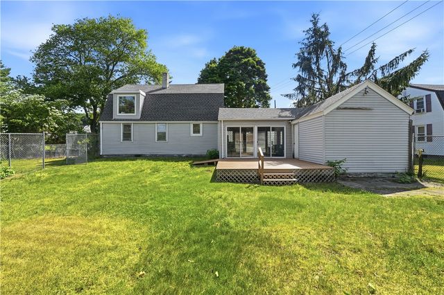 512 Woonasquatucket Avenue, North Providence, RI 02911