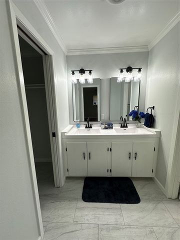 522 Lee Street, Mansfield, LA 71052