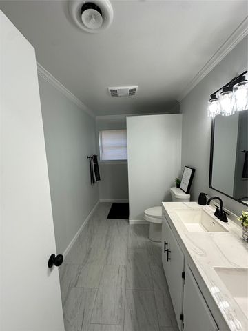 522 Lee Street, Mansfield, LA 71052