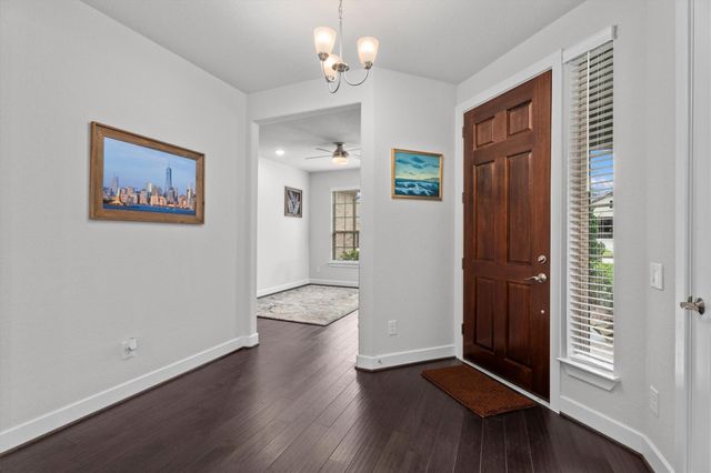 106 E Silky Sephora Court, Montgomery, TX 77316