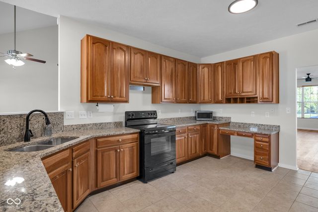 954 Farmington Trail, Brownsburg, IN 46112