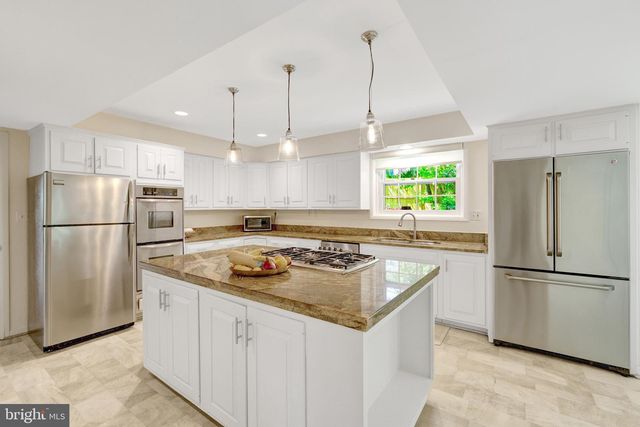 6116 FRANKLIN PARK RD, Mclean, VA 22101