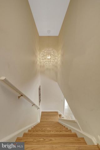 6116 FRANKLIN PARK RD, Mclean, VA 22101
