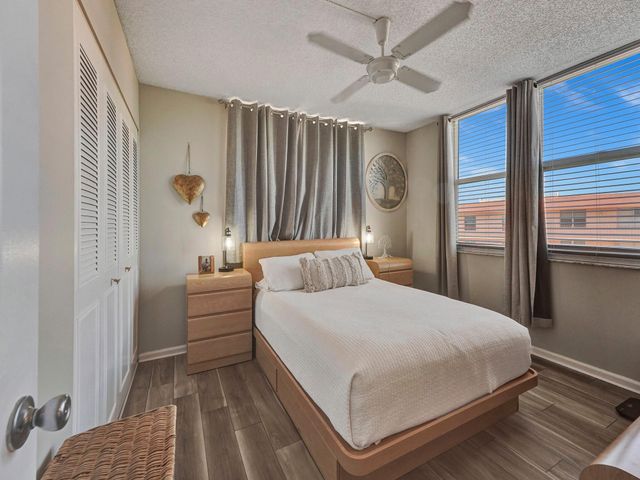 14527 Bonaire Blvd 701, Delray Beach, FL 33446