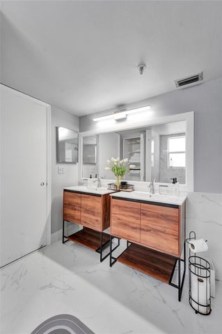 14527 Bonaire Blvd 701, Delray Beach, FL 33446