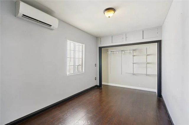 1211 E Leigh Court, Long Beach, CA 90806