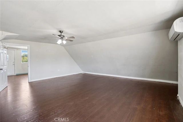 1211 E Leigh Court, Long Beach, CA 90806