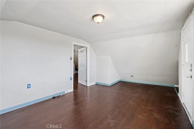 1211 E Leigh Court, Long Beach, CA 90806