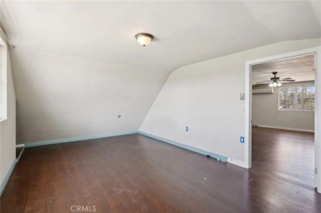 1211 E Leigh Court, Long Beach, CA 90806