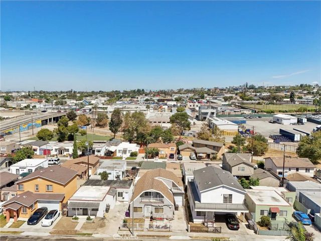 1211 E Leigh Court, Long Beach, CA 90806