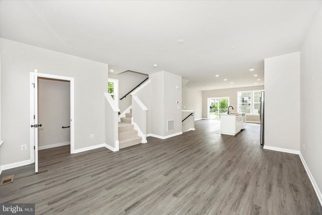 106 SPRING BANK WAY, Frederick, MD 21701