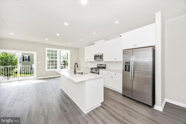 106 SPRING BANK WAY, Frederick, MD 21701