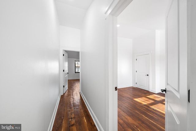 1932 PINE ST, Philadelphia, PA 19103