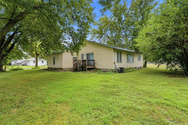 303 Ankeny Street, Waterloo, IA 50703