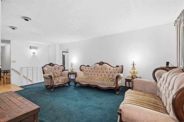 303 Ankeny Street, Waterloo, IA 50703