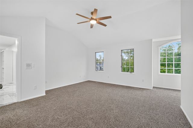 5924 Highland Circle, West Des Moines, IA 50266