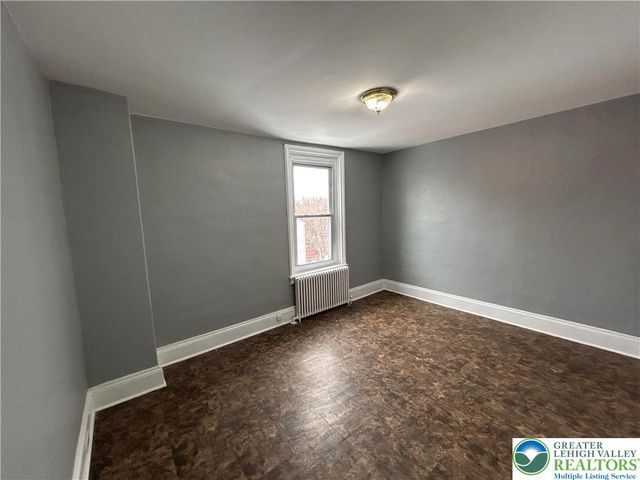 14 West Union Boulevard 2, Bethlehem City, PA 18018